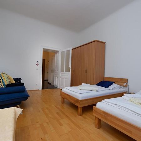 Moderne 2-Zimmer Wohnung In Wien Bagian luar foto